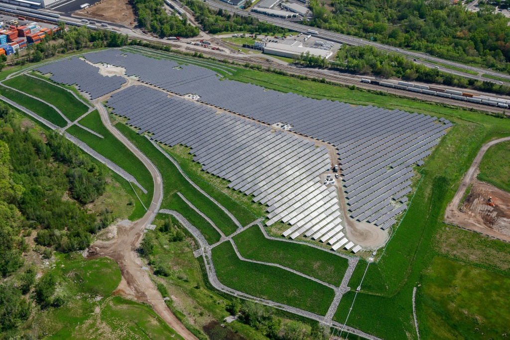 solar-farm-on-the-former-greenwood-street-landfill-worcester-energy